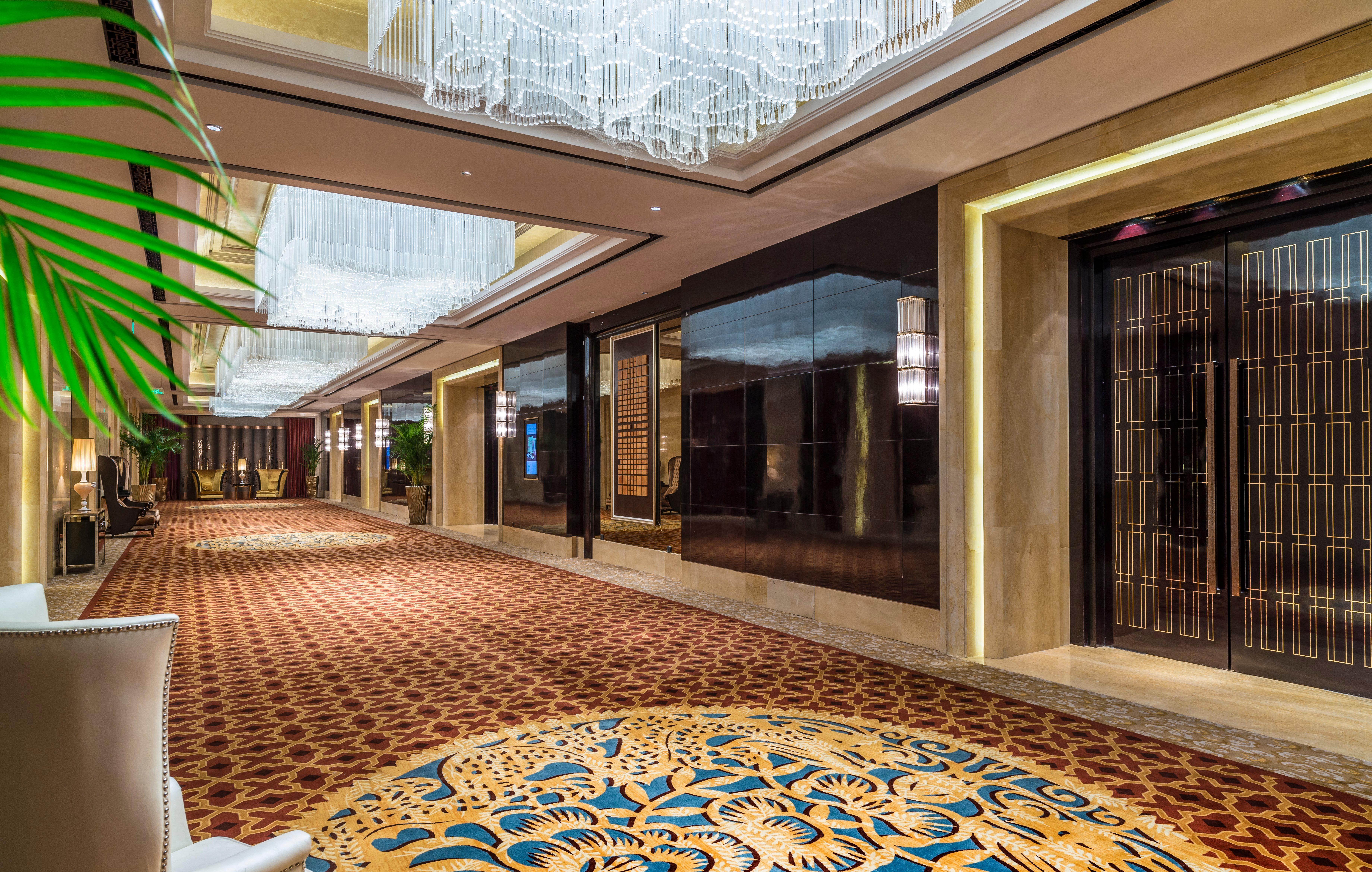 Intercontinental Shijiazhuang By Ihg Hotel Exterior foto