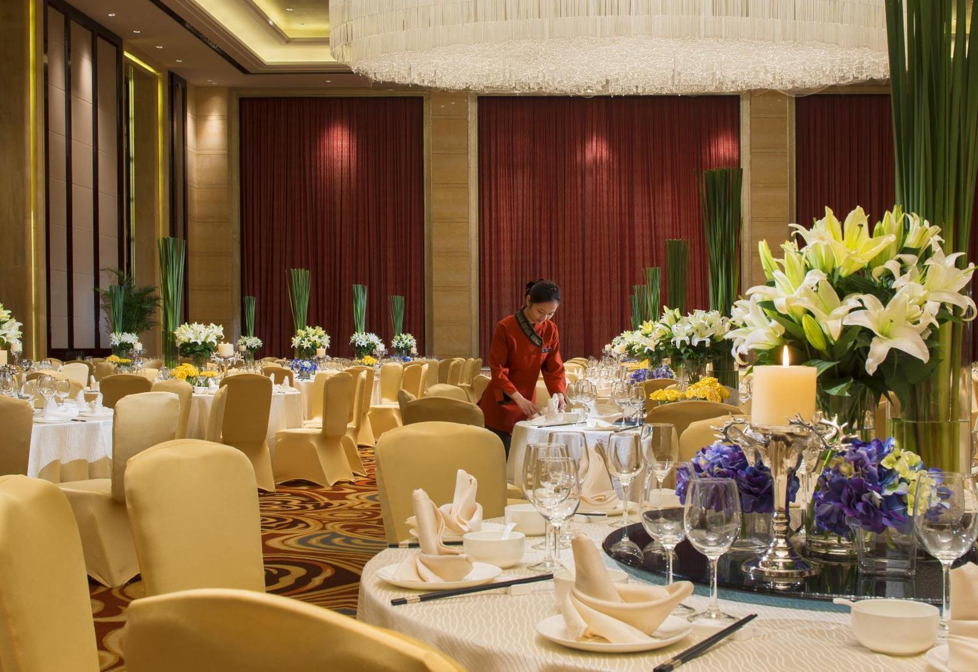 Intercontinental Shijiazhuang By Ihg Hotel Exterior foto