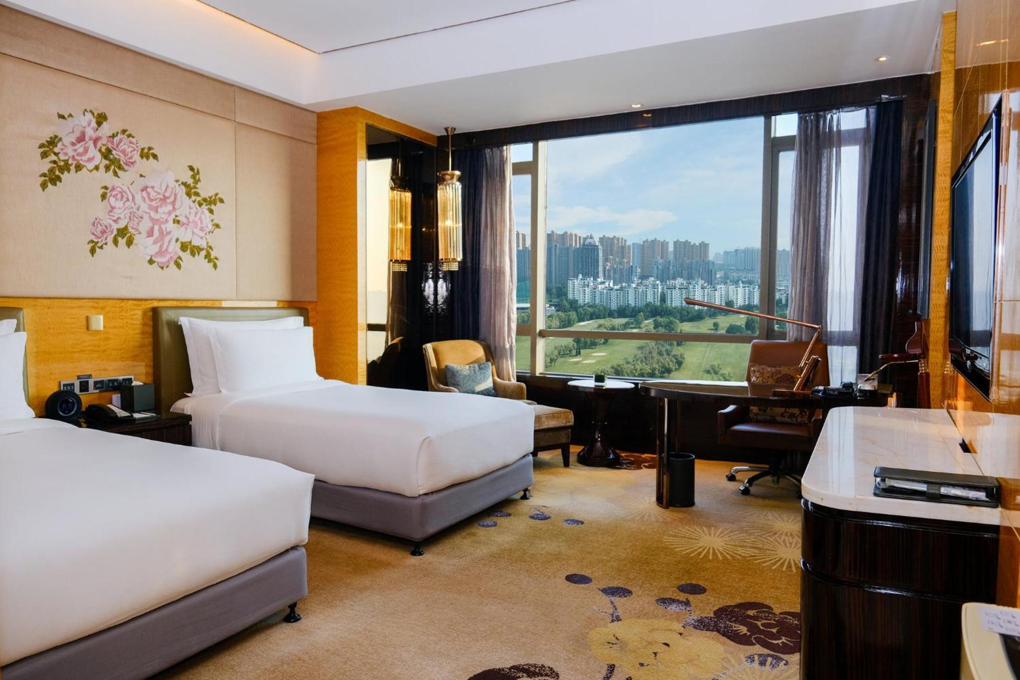Intercontinental Shijiazhuang By Ihg Hotel Exterior foto